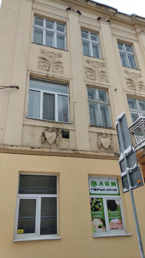 Apartment Anna Lviv Luaran gambar