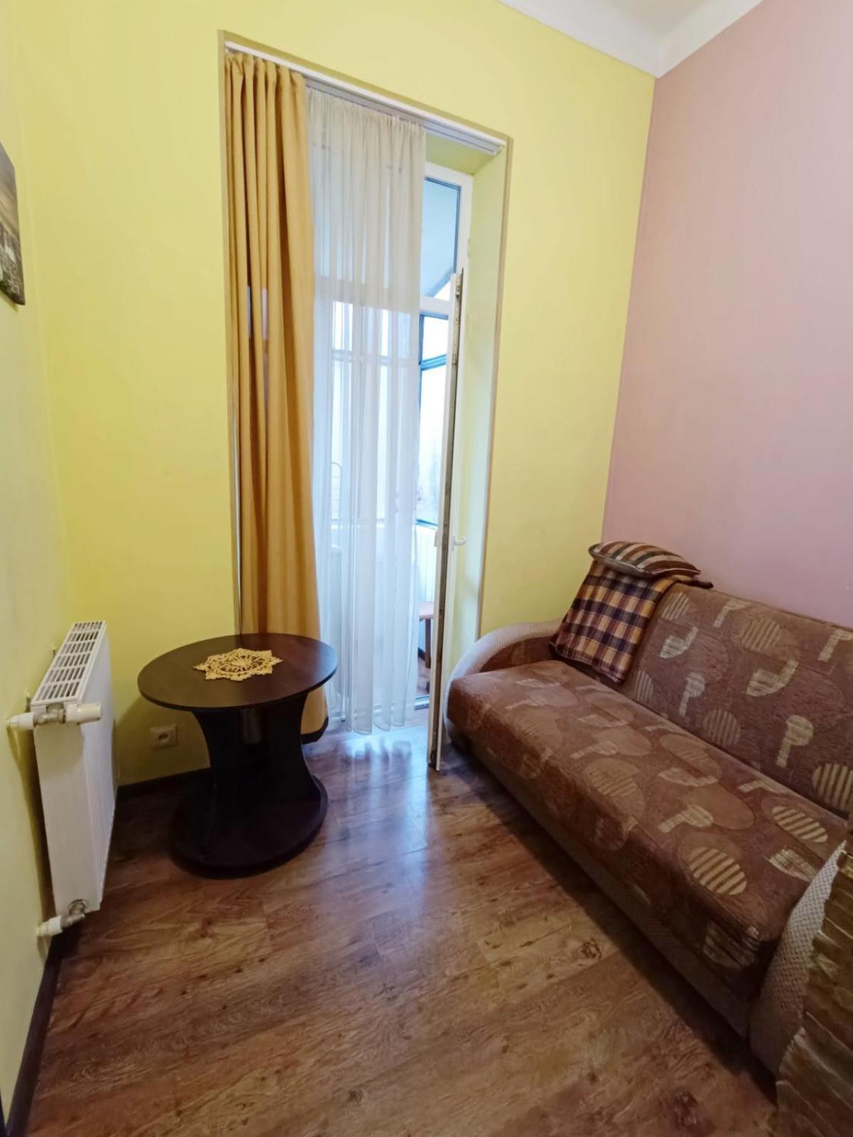 Apartment Anna Lviv Luaran gambar